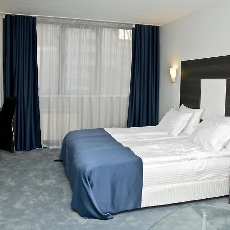 Hotel 4 Zona صوفيا المظهر الخارجي الصورة