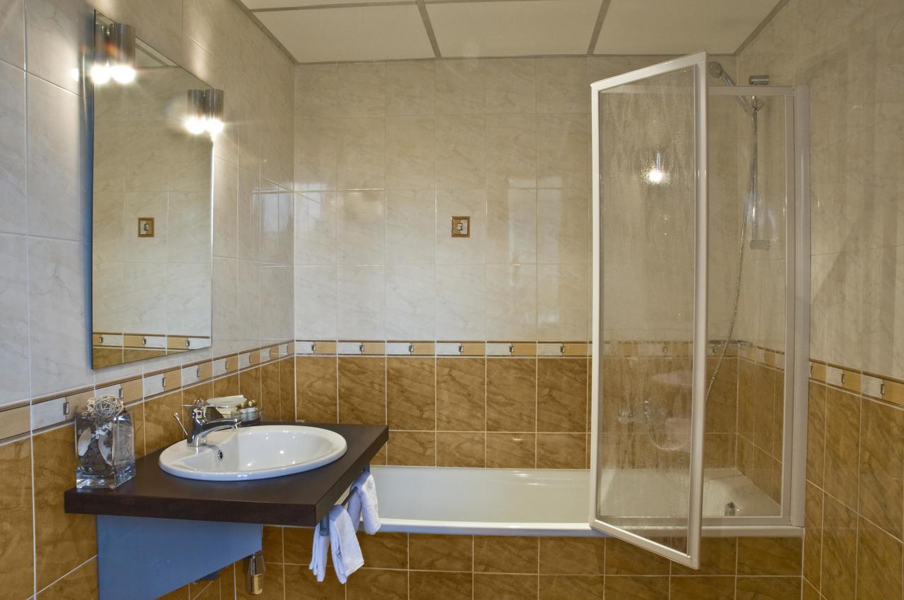 Hotel 4 Zona صوفيا المظهر الخارجي الصورة