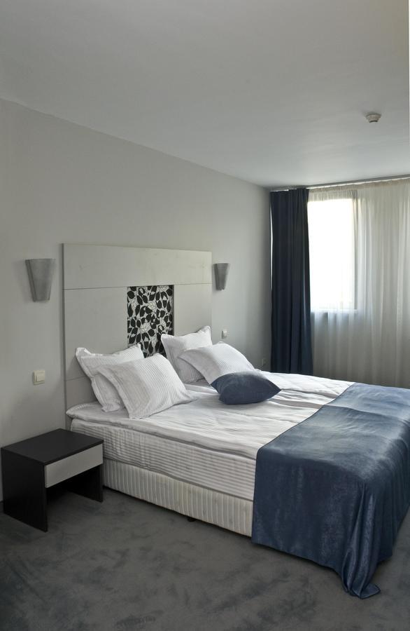 Hotel 4 Zona صوفيا المظهر الخارجي الصورة
